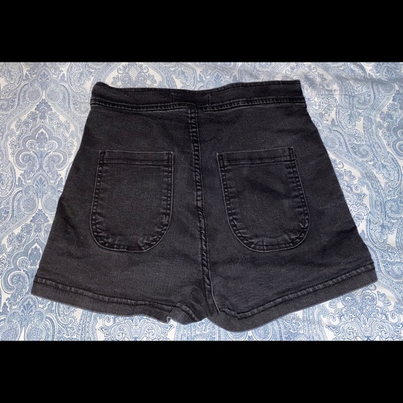 Denim Easy Short - Picture 2 of 3